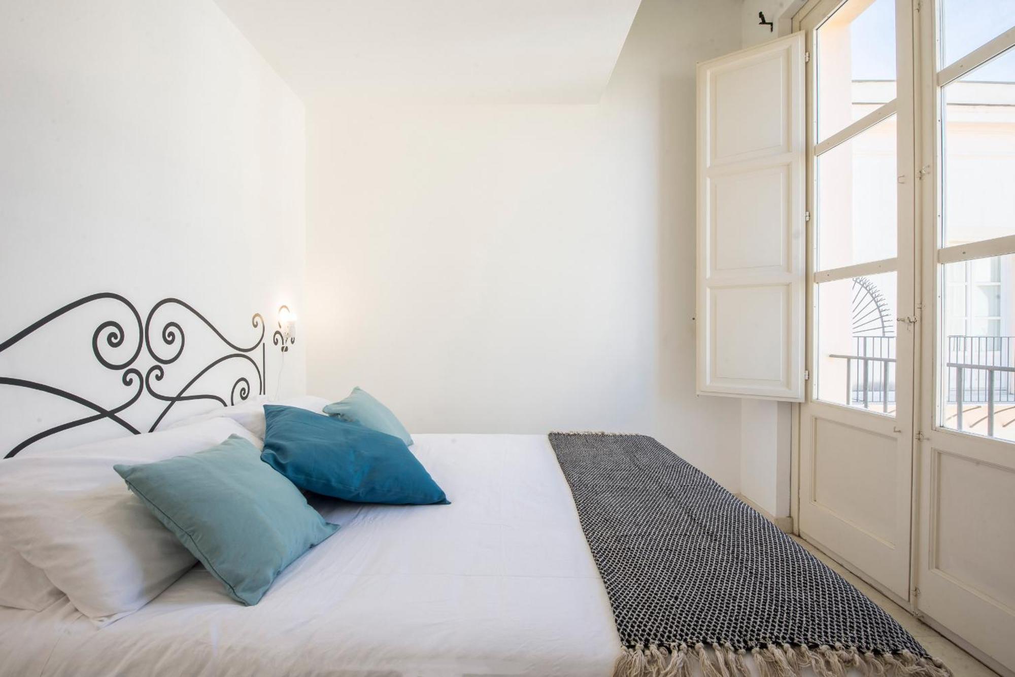 Palazzo Castrofilippo Apartment By Wonderful Italy Палермо Екстериор снимка
